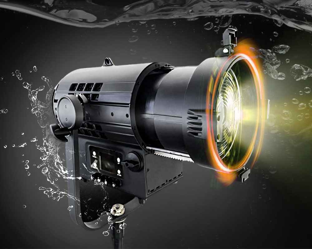 强势上新：风尚影视600W RGBALC大功率聚光灯