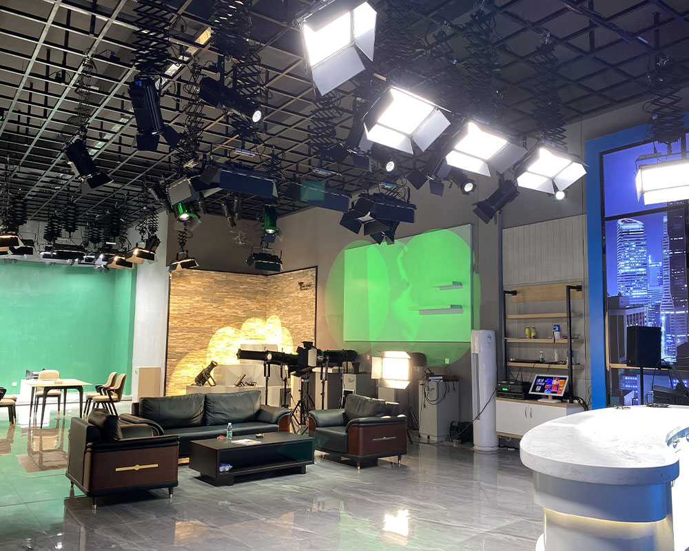 欢迎光临，风尚演播厅